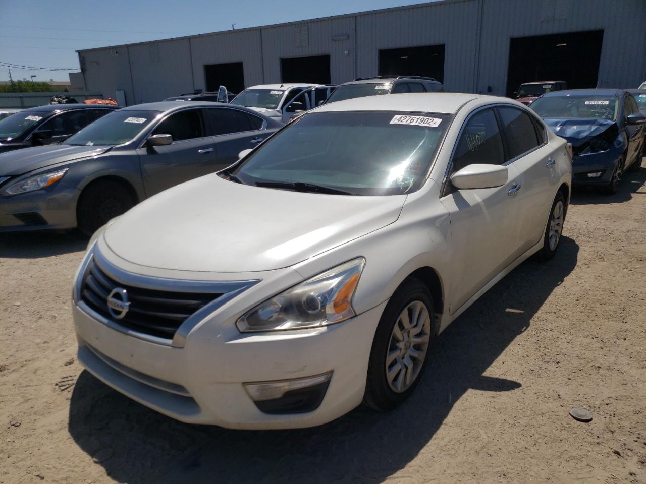 Photo 2 from auction – 2014 NISSAN ALTIMA 2.5 with VIN 1N4AL3AP0EC202583