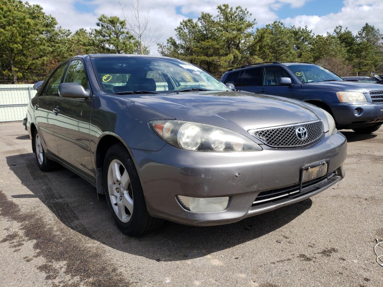 TOYOTA CAMRY LE 2005 with VIN 4T1BE32K65U613245 - Photo from auction