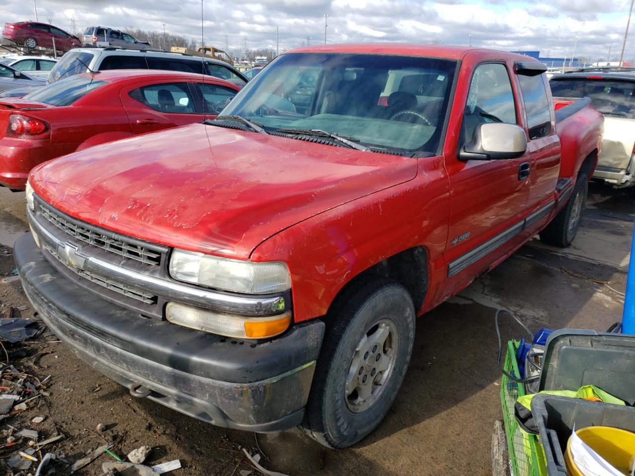 Photo 2 from auction – 2000 CHEVROLET SILVERADO with VIN 2GCEK19T5Y1109413