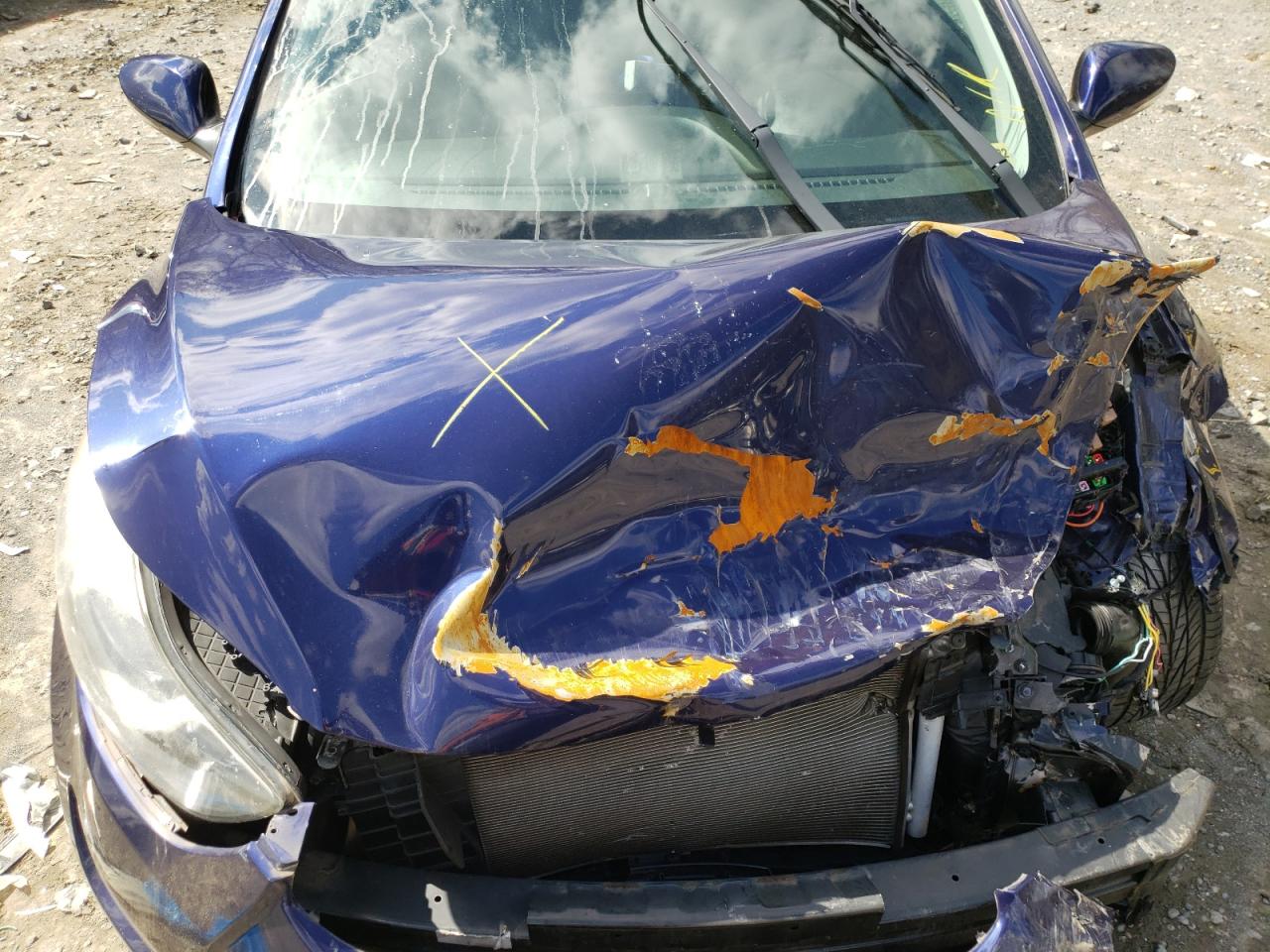 Photo 7 from auction – 2012 HYUNDAI ELANTRA GL with VIN 5NPDH4AE7CH081193