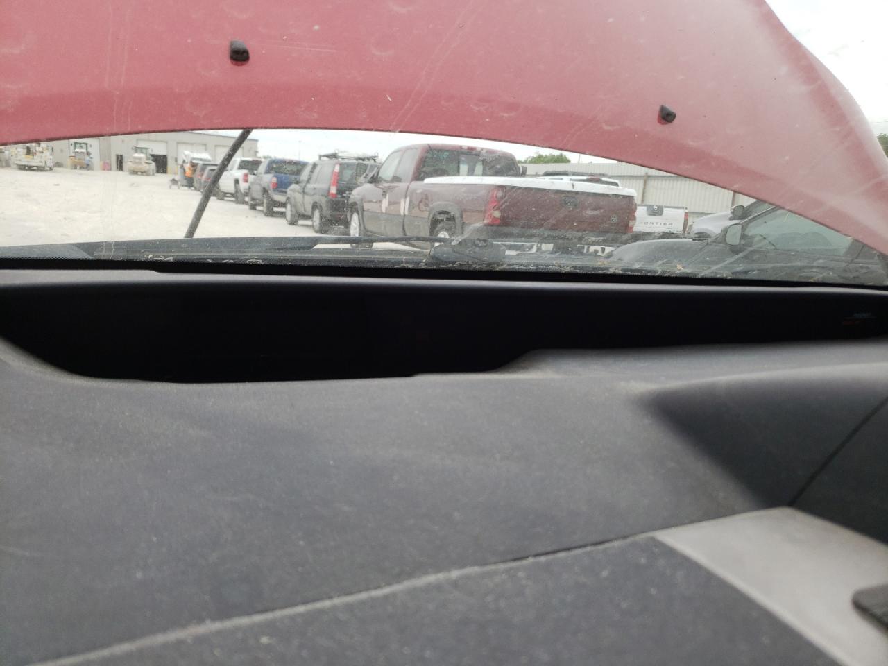 Photo 8 from auction – 2006 TOYOTA PRIUS with VIN JTDKB20U067067764