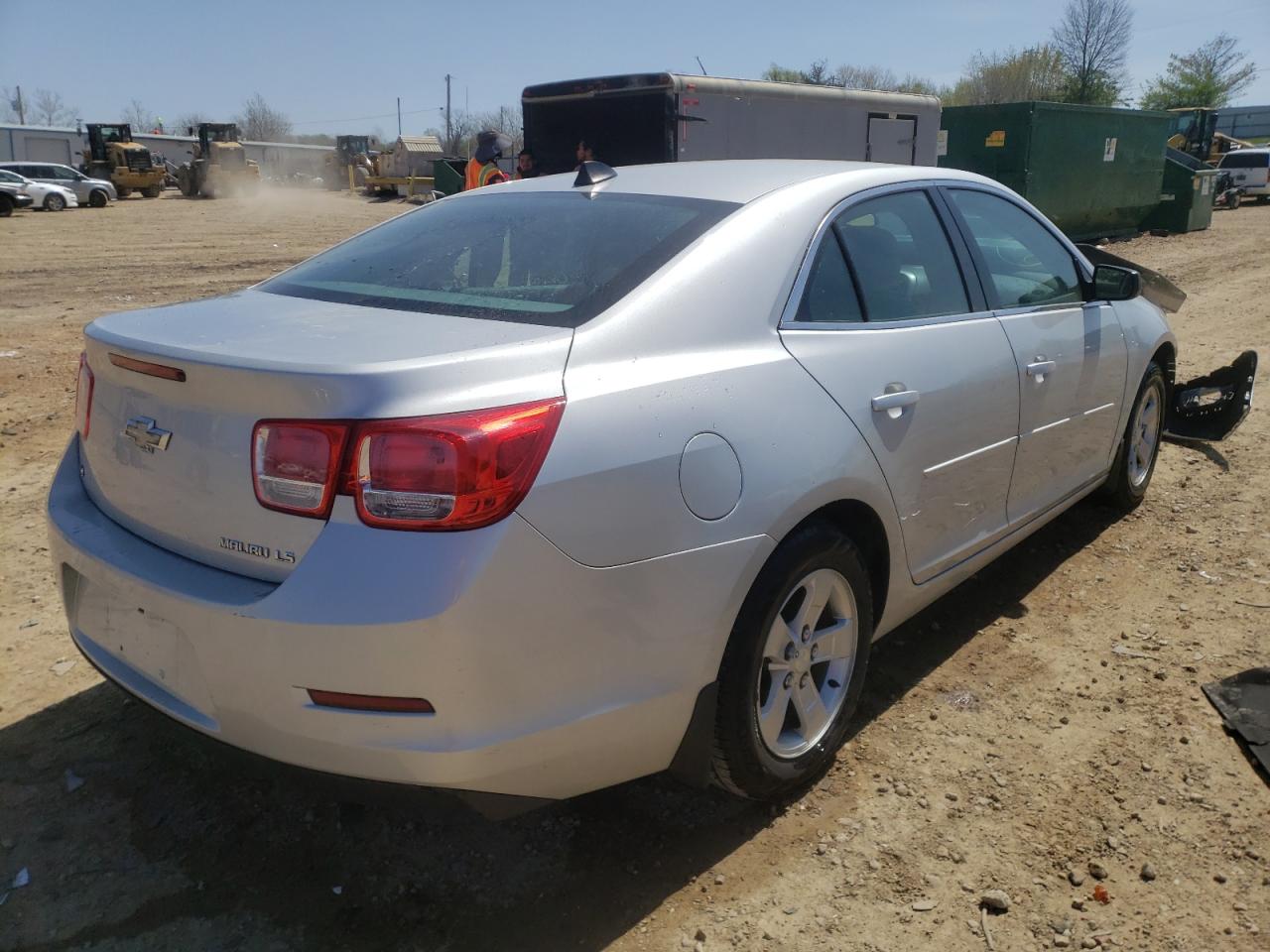 Photo 4 from auction – 2014 CHEVROLET MALIBU LS with VIN 1G11B5SLXEF272653