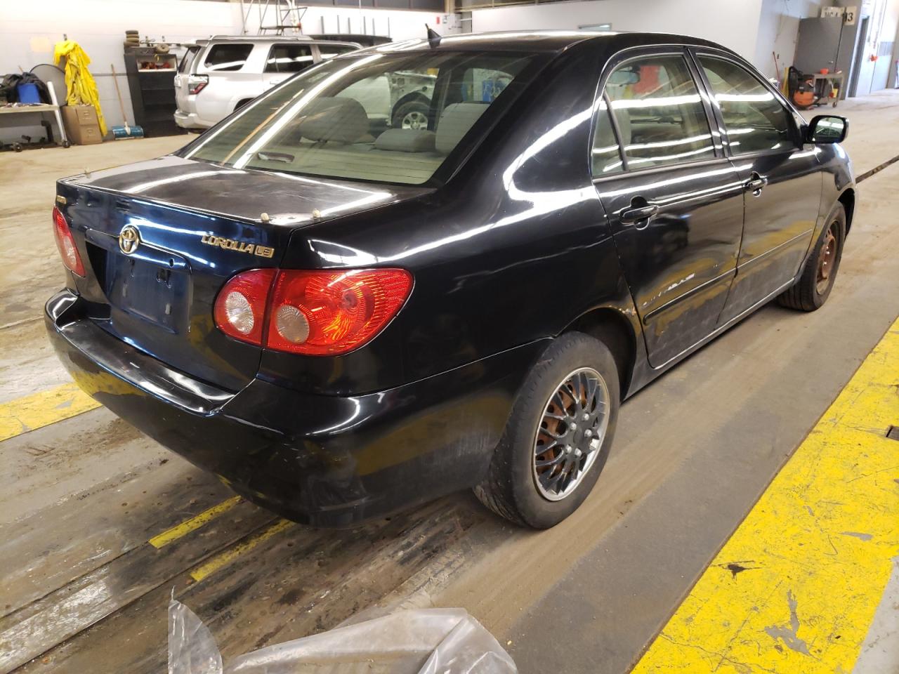 Photo 4 from auction – 2005 TOYOTA COROLLA CE with VIN 2T1BR30E15C454945