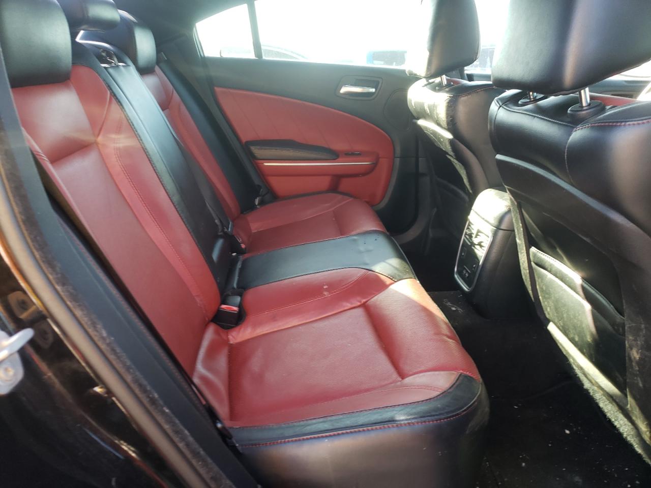 Photo 6 from auction – 2015 DODGE CHARGER SX with VIN 2C3CDXJG9FH828191