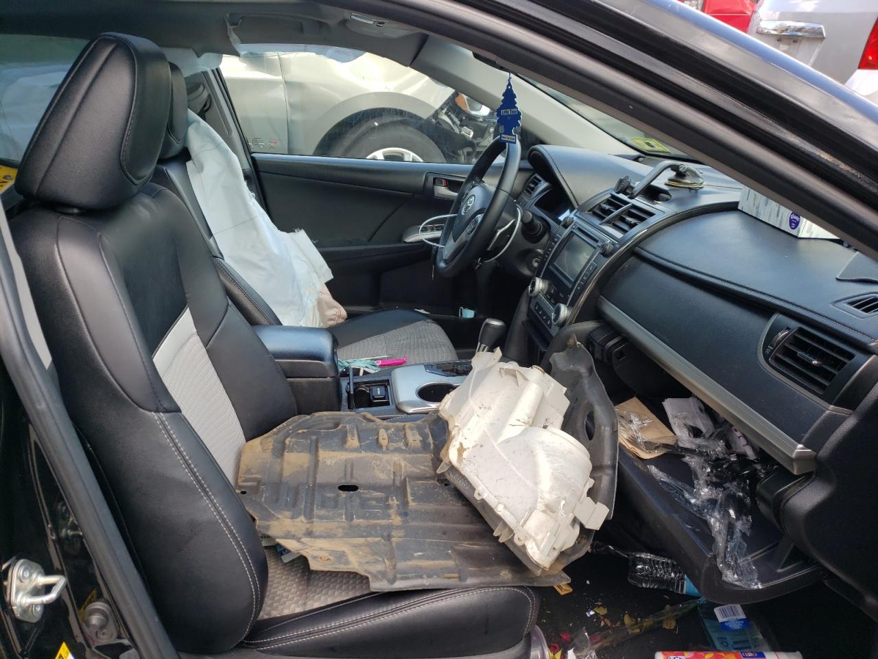 Photo 5 from auction – 2014 TOYOTA CAMRY L with VIN 4T1BF1FK1EU734017