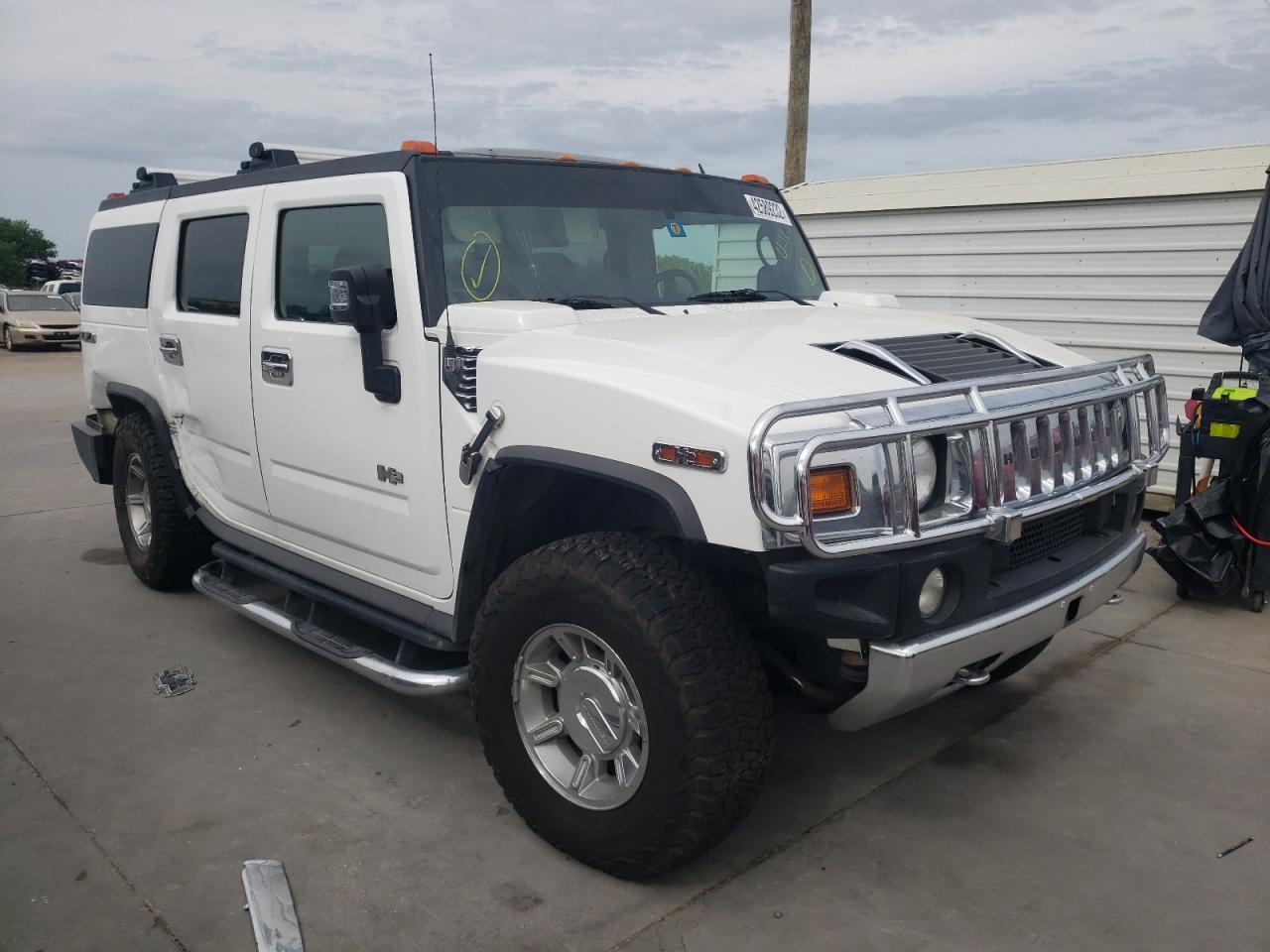 HUMMER H2 2007 with VIN 5GRGN23U37H101571 - Photo from auction