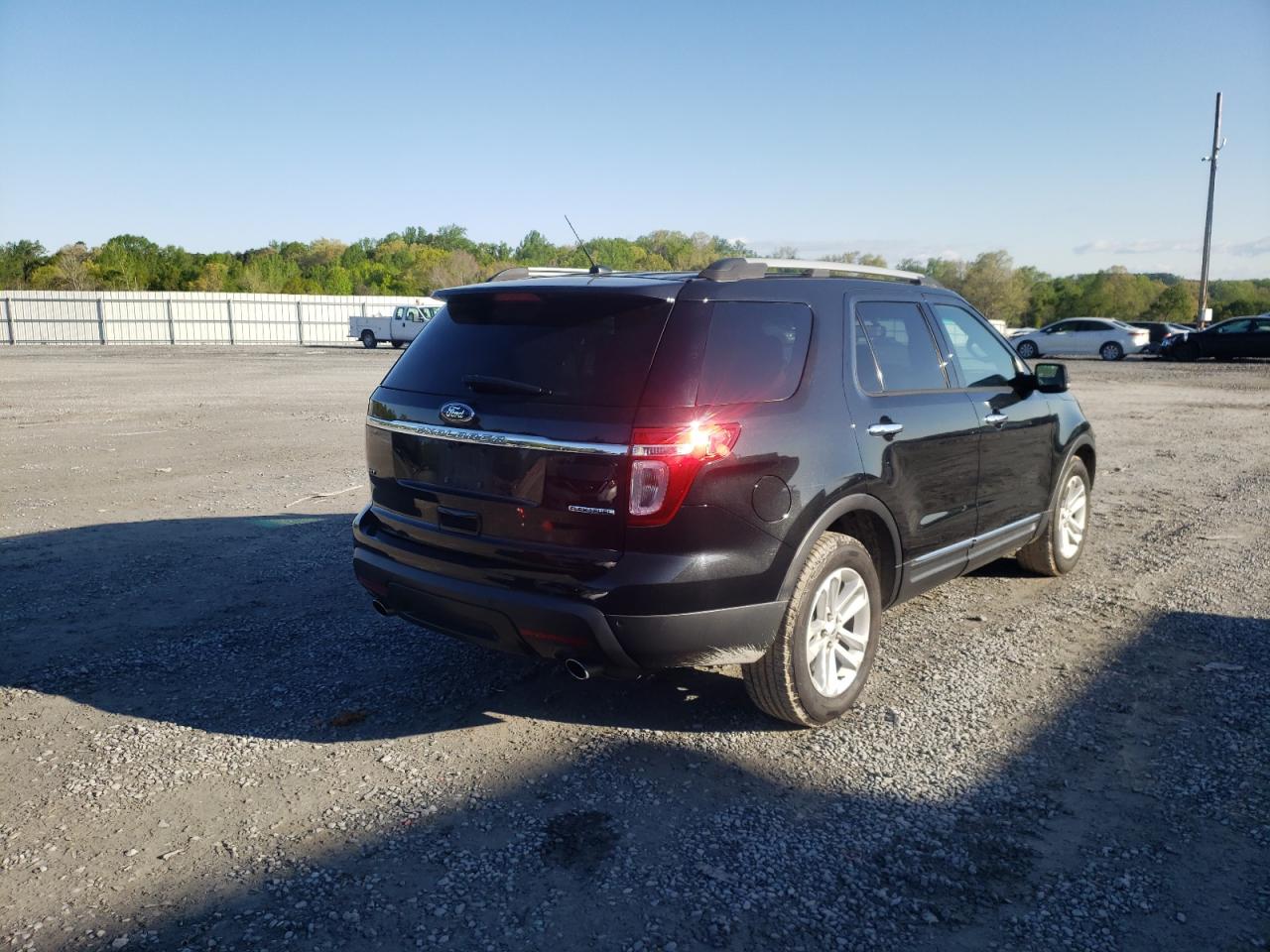 Photo 4 from auction – 2014 FORD EXPLORER X with VIN 1FM5K7D83EGA41239