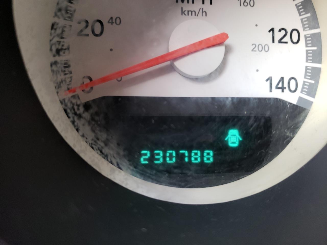Photo 8 from auction – 2008 DODGE CHARGER with VIN 2B3KA43R18H264120