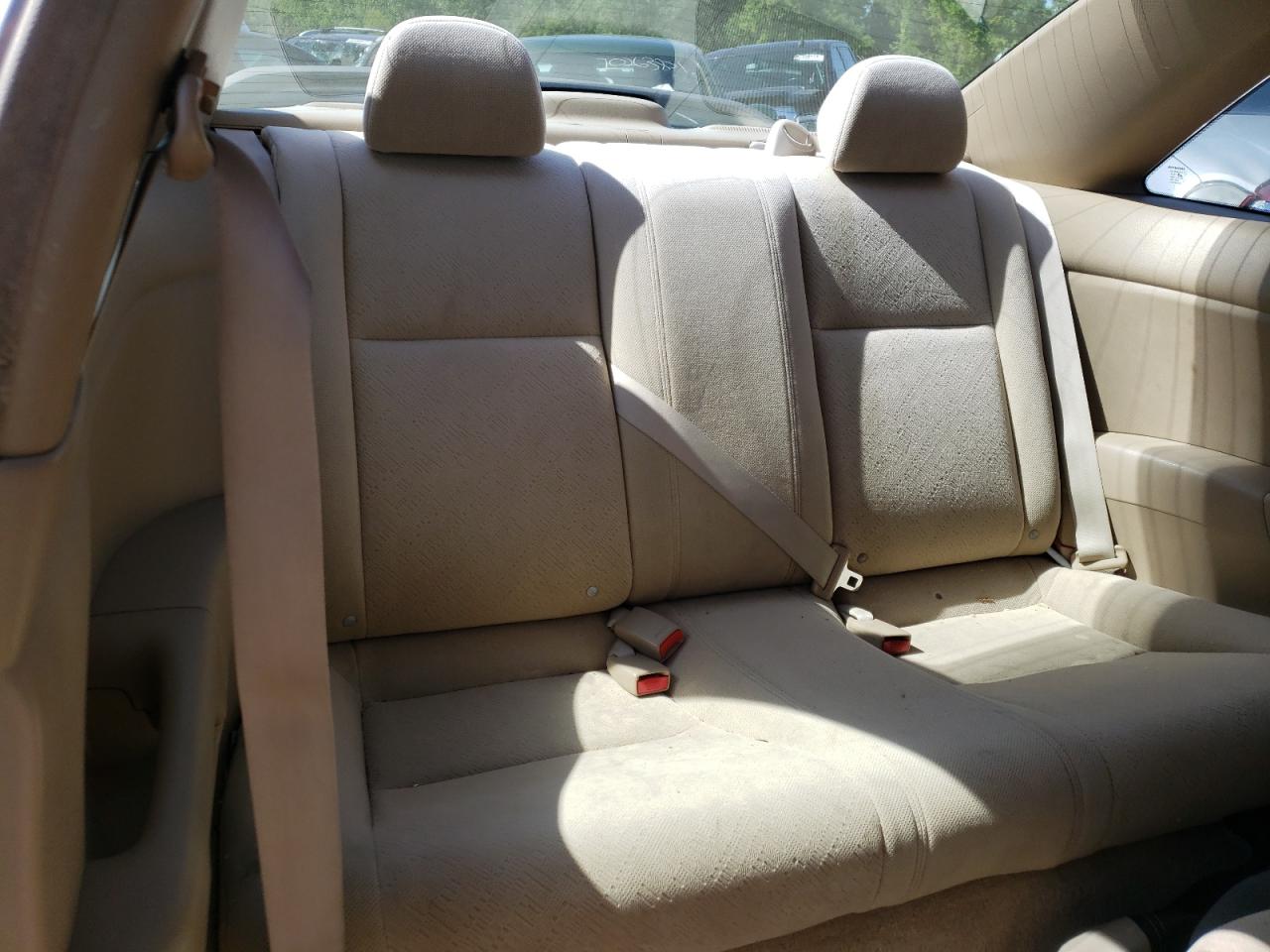 Photo 6 from auction – 2005 HONDA CIVIC LX with VIN 1HGEM22595L060798