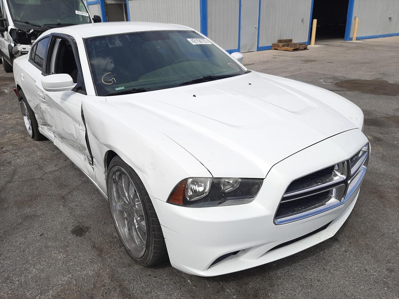 DODGE CHARGER SE 2020 with VIN 2C3CDXBG4DH591525 - Photo from auction