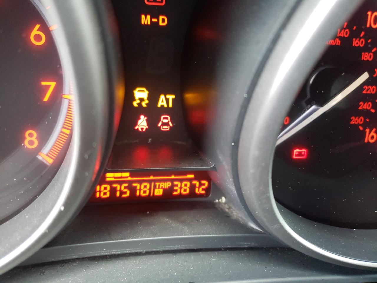 Photo 8 from auction – 2011 MAZDA 3 S with VIN JM1BL1K65B1442325