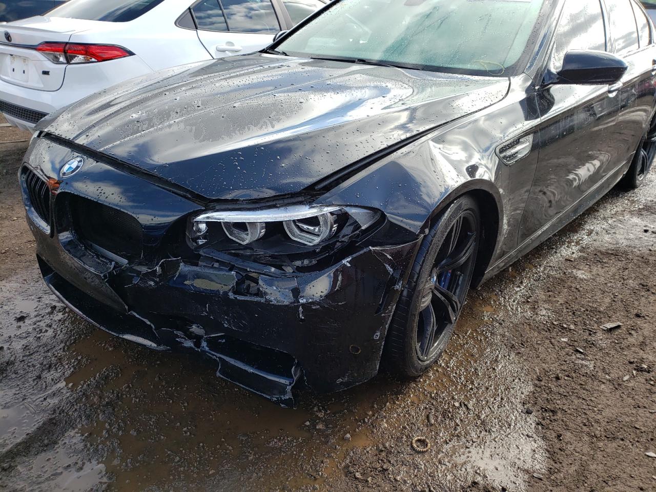 Photo 9 from auction – 2014 BMW M5 with VIN WBSFV9C52ED593344