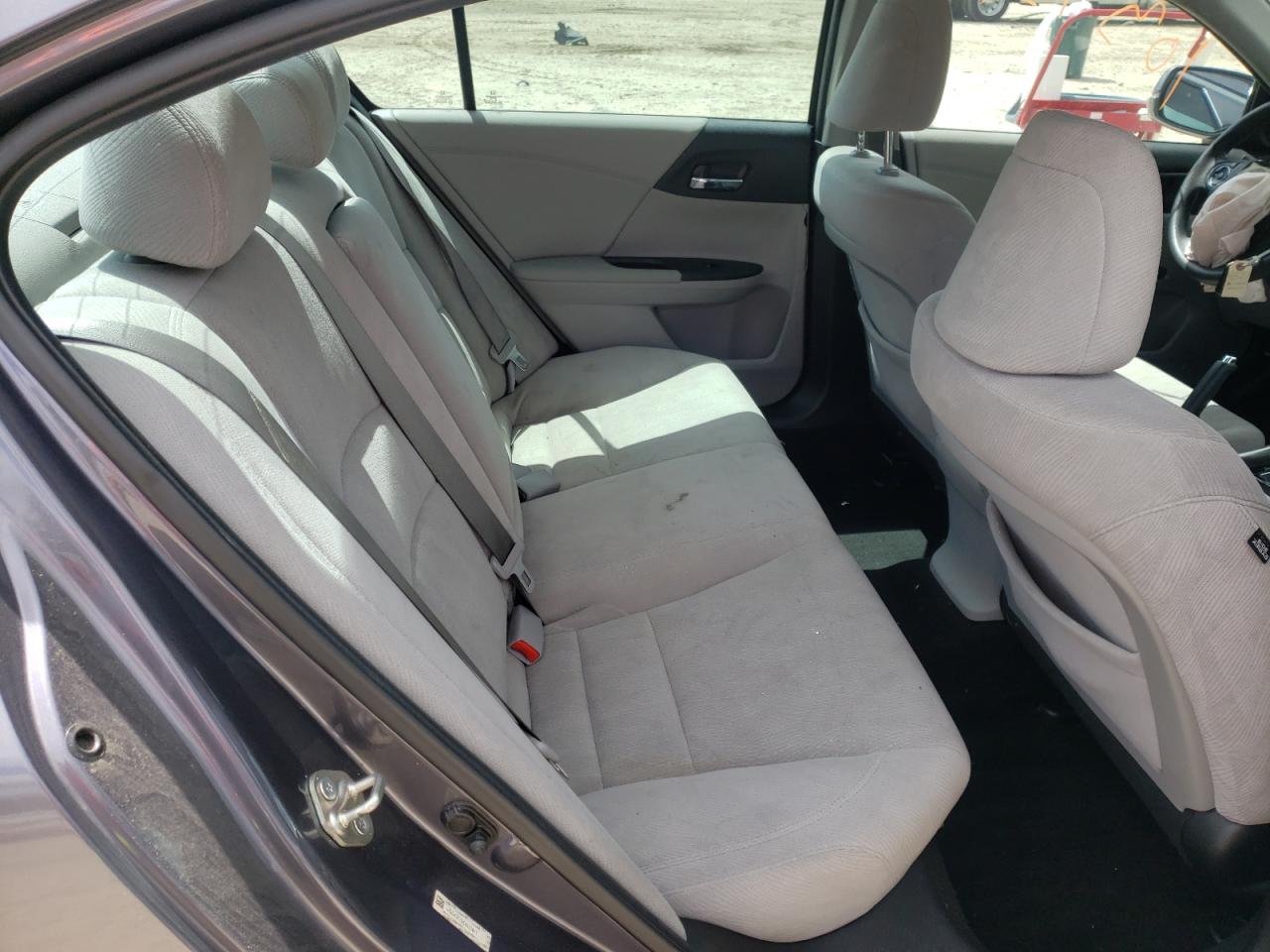 Photo 6 from auction – 2014 HONDA ACCORD EX with VIN 1HGCR2F72EA223677