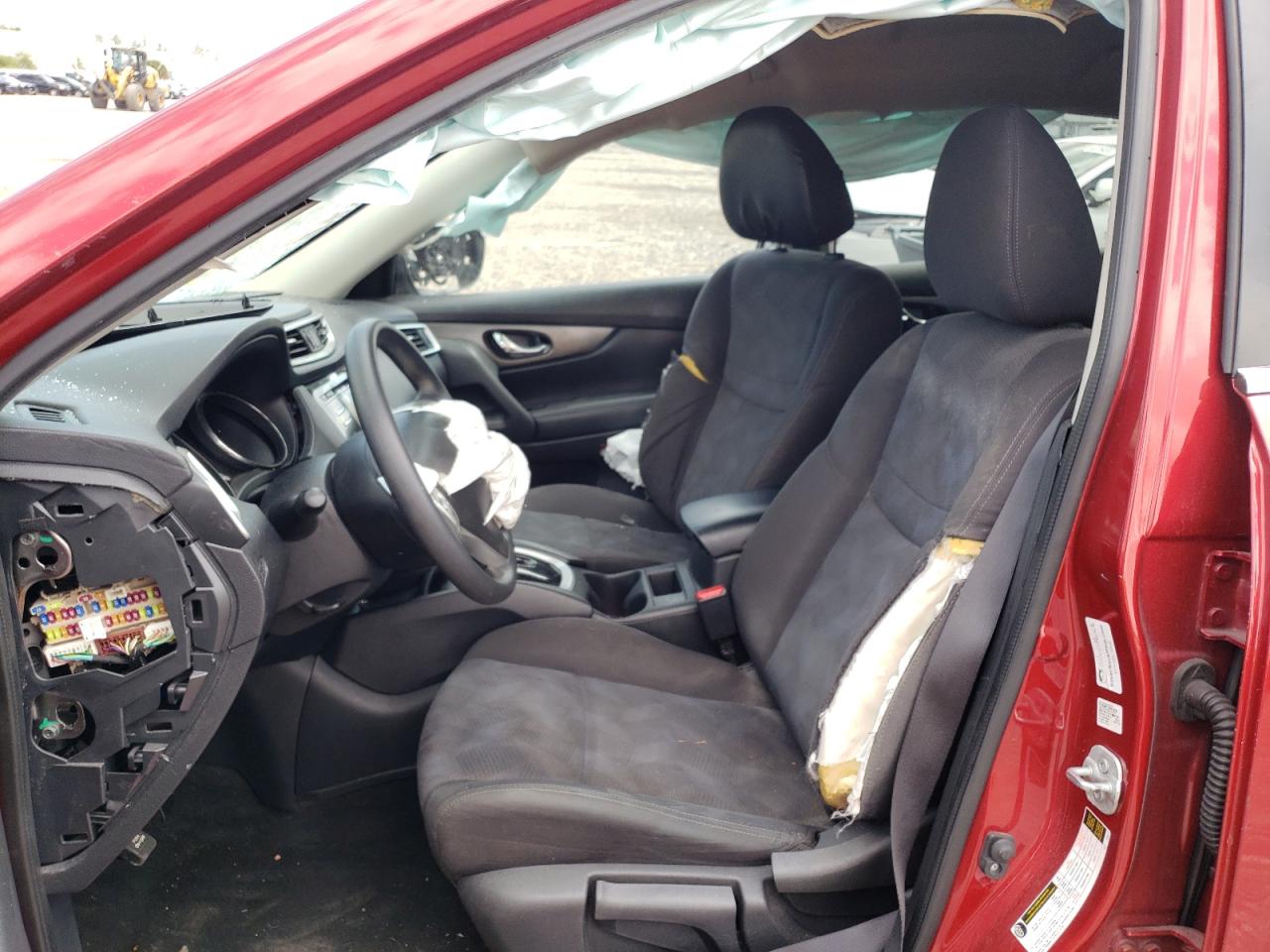 Photo 5 from auction – 2016 NISSAN ROGUE S with VIN KNMAT2MT7GP708601