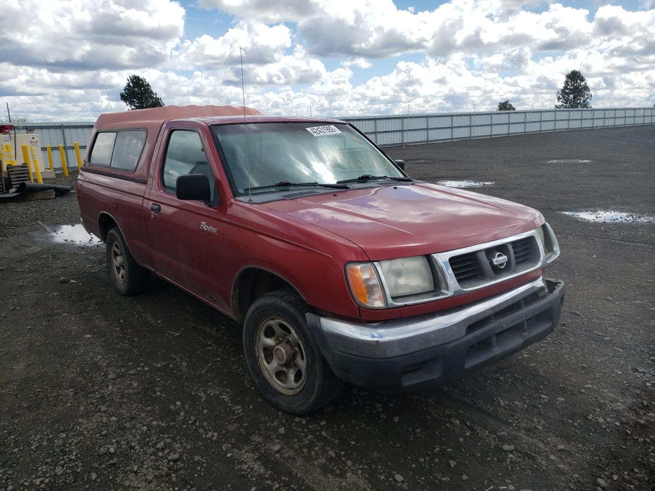 NISSAN FRONTIER X 2000 with VIN 1N6DD21S1YC436994 - Photo from auction