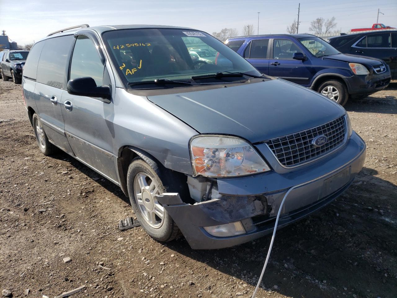 FORD FREESTAR S 2004 with VIN 2FMZA522X4BA94257 - Photo from auction
