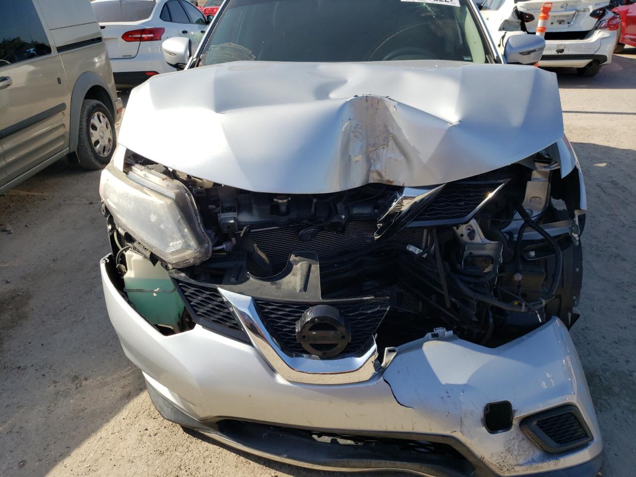 Photo 9 from auction – 2016 NISSAN ROGUE S with VIN KNMAT2MT5GP593108