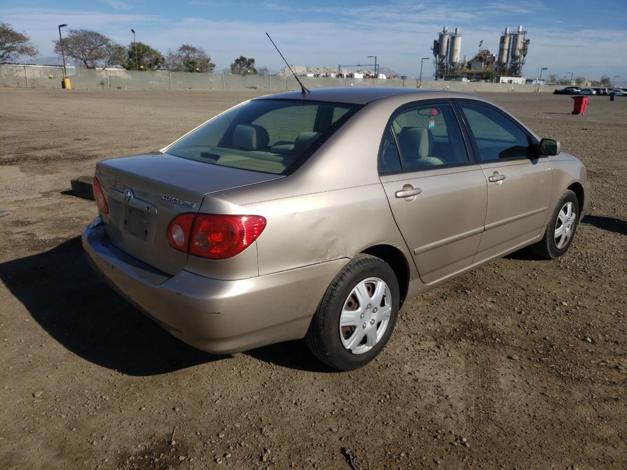 Photo 4 from auction – 2005 TOYOTA COROLLA CE with VIN 2T1BR30E95C466714