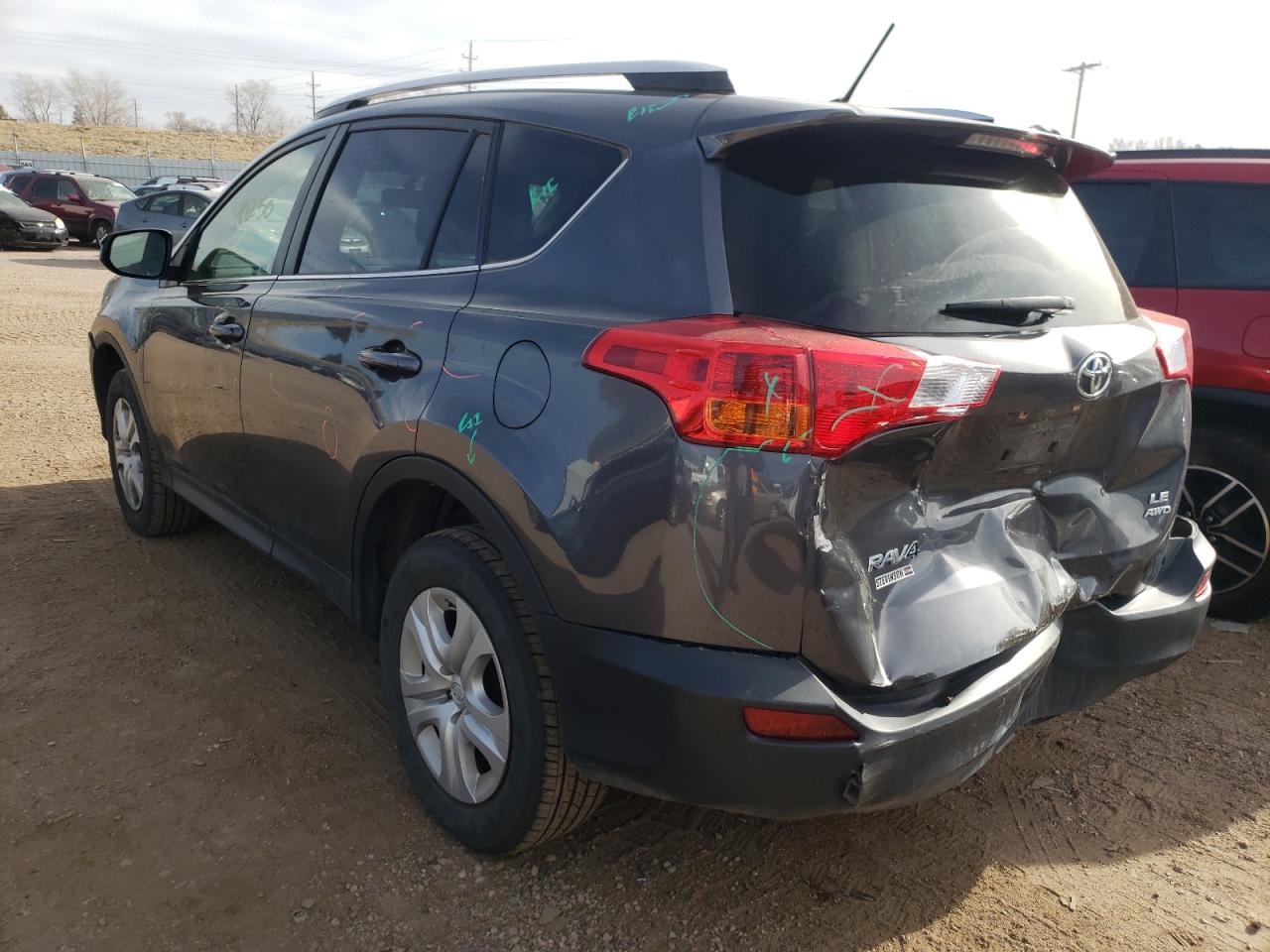 Photo 3 from auction – 2015 TOYOTA RAV4 LE with VIN JTMBFREV5FD147674