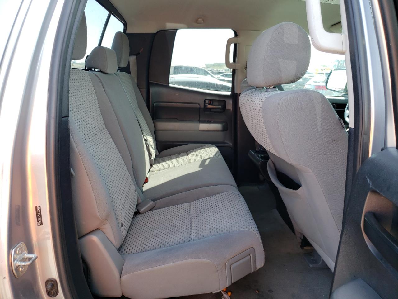 Photo 6 from auction – 2010 TOYOTA TUNDRA DOU with VIN 5TFRY5F11AX080463