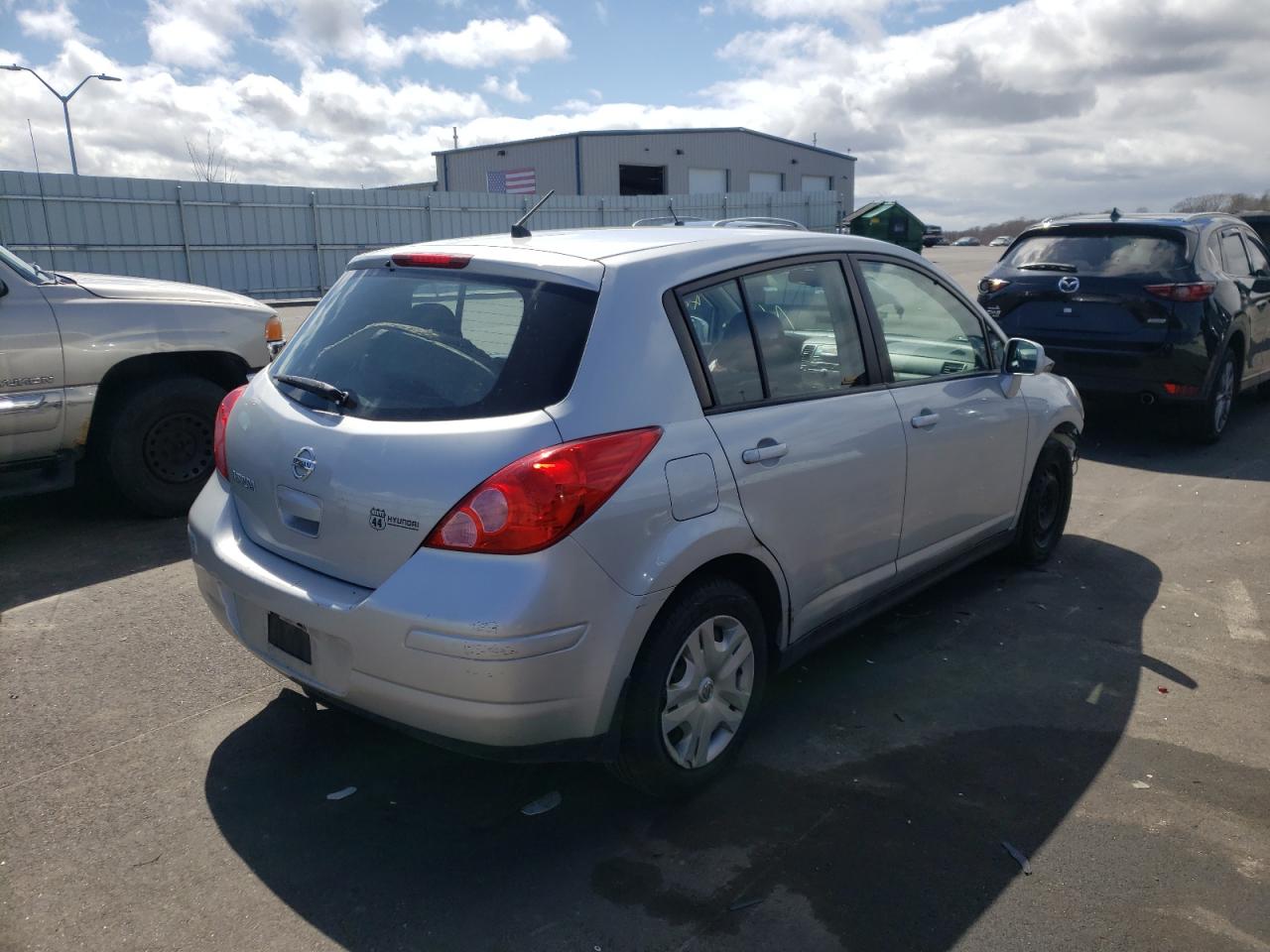 Photo 4 from auction – 2012 NISSAN VERSA S with VIN 3N1BC1CPXCK274028