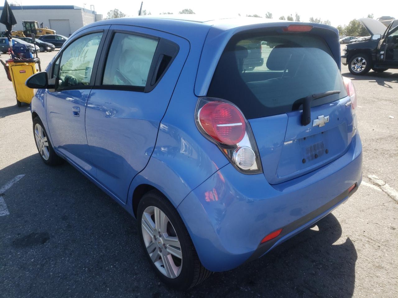 Photo 3 from auction – 2015 CHEVROLET SPARK 1LT with VIN KL8CD6S9XFC719949