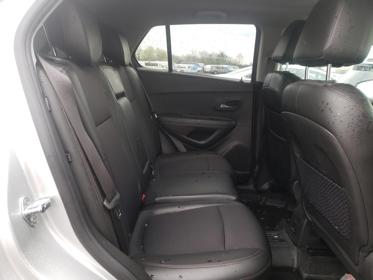 Photo 6 from auction – 2018 CHEVROLET TRAX 1LT with VIN KL7CJLSB2JB683638