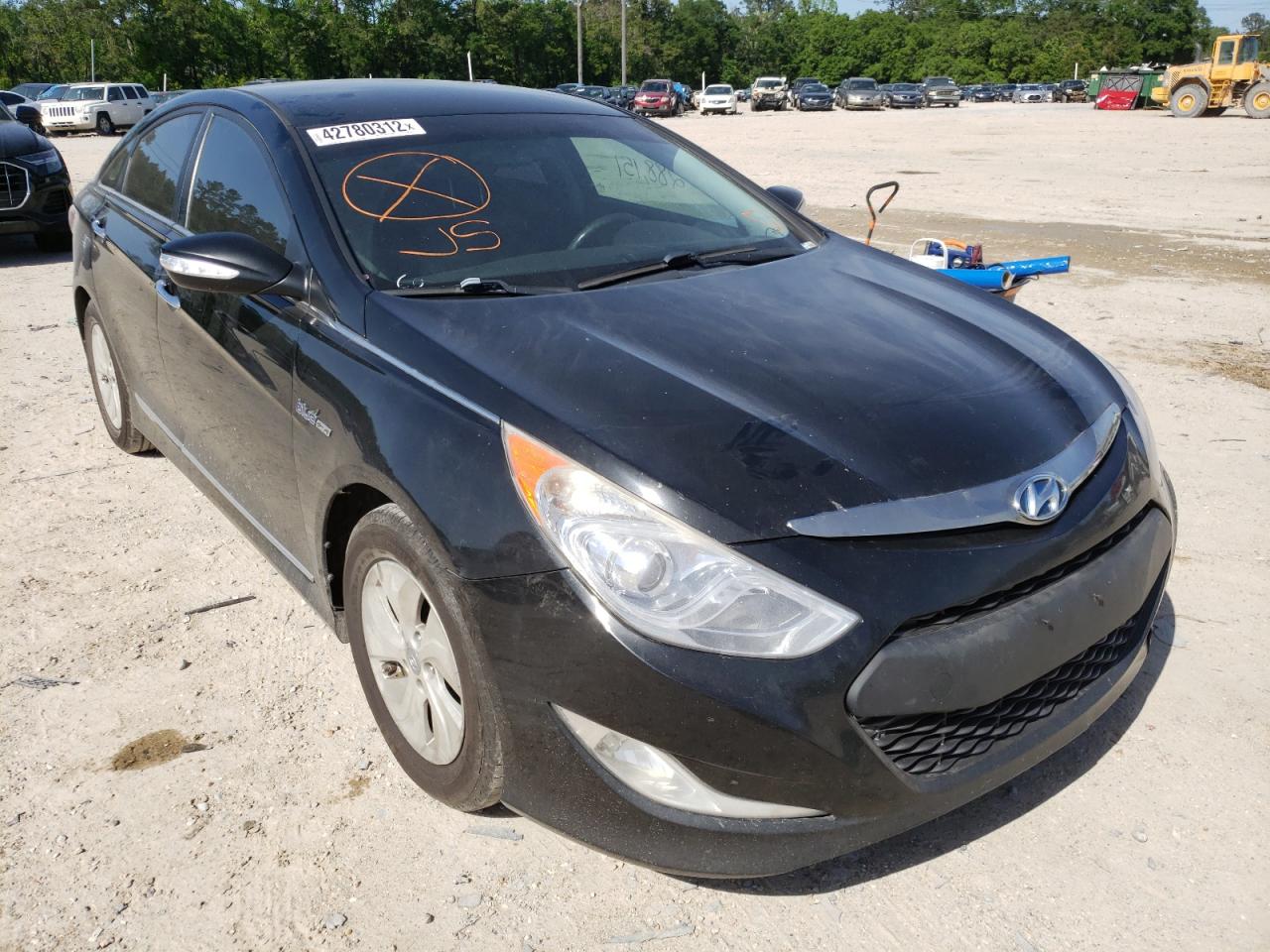 HYUNDAI SONATA HYB 2013 with VIN KMHEC4A44DA091291 - Photo from auction