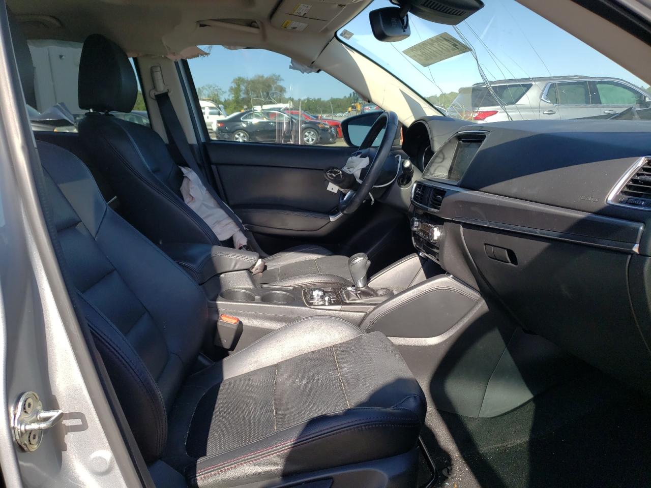 Photo 5 from auction – 2016 MAZDA CX-5 GT with VIN JM3KE2DYXG0645214
