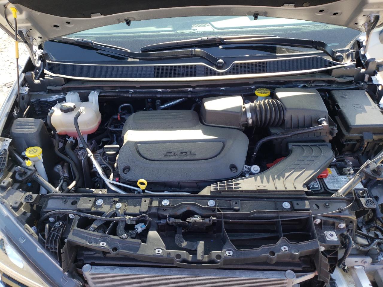 Photo 7 from auction – 2020 CHRYSLER PACIFICA T with VIN 2C4RC1FG0LR192829