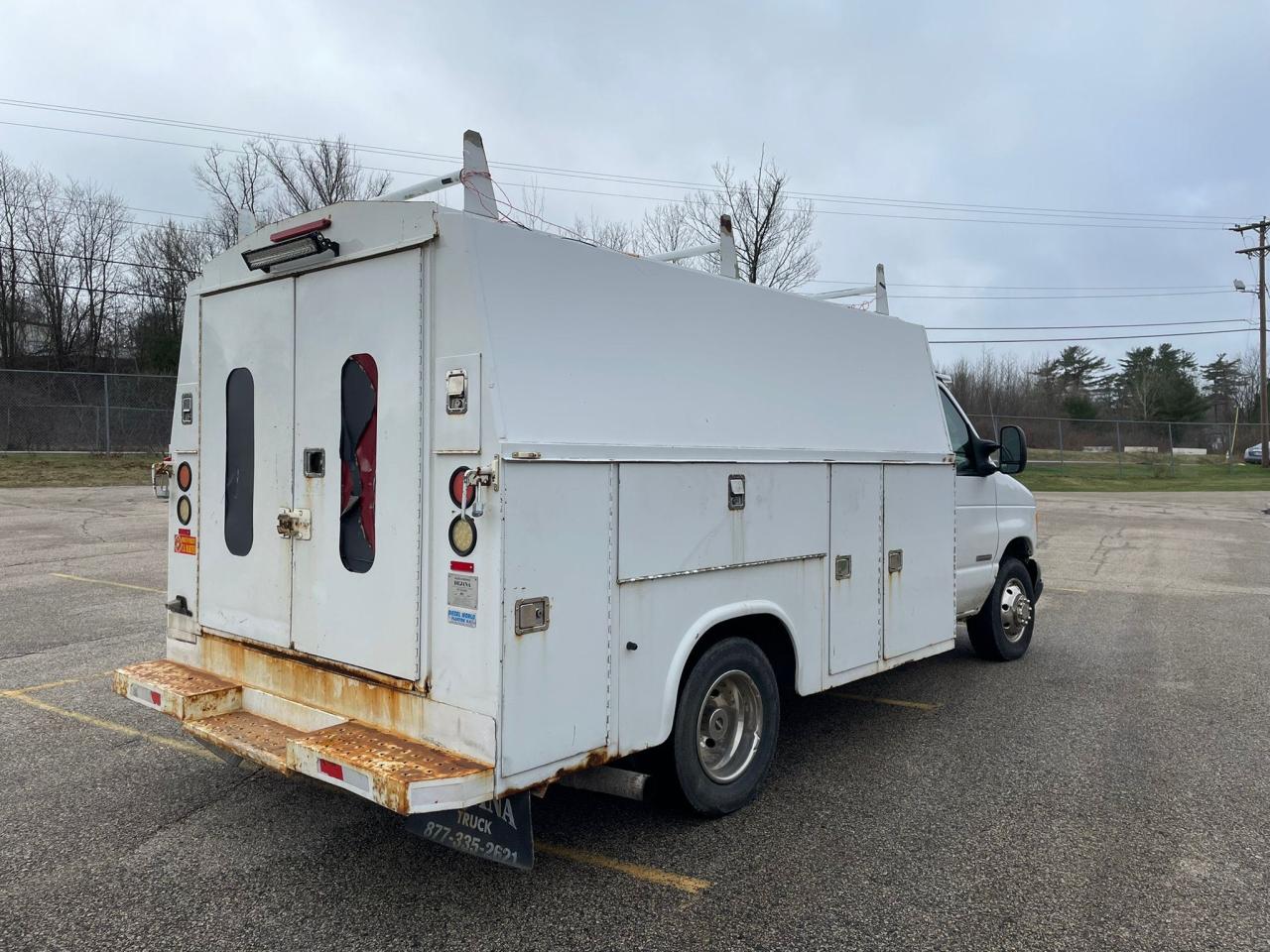 Photo 4 from auction – 2006 FORD ECONOLINE with VIN 1FDWE35P76DA40169