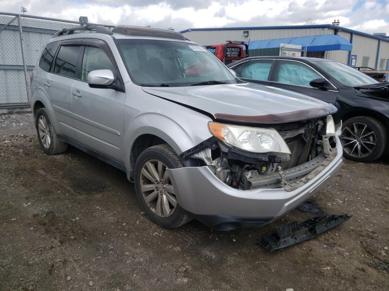 SUBARU FORESTER 2 2011 with VIN JF2SHADC1BH746491 - Photo from auction