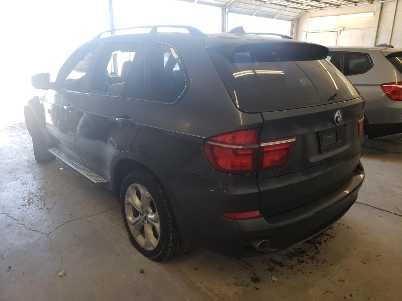 Photo 3 from auction – 2011 BMW X5 XDRIVE3 with VIN 5UXZW0C53BL658585
