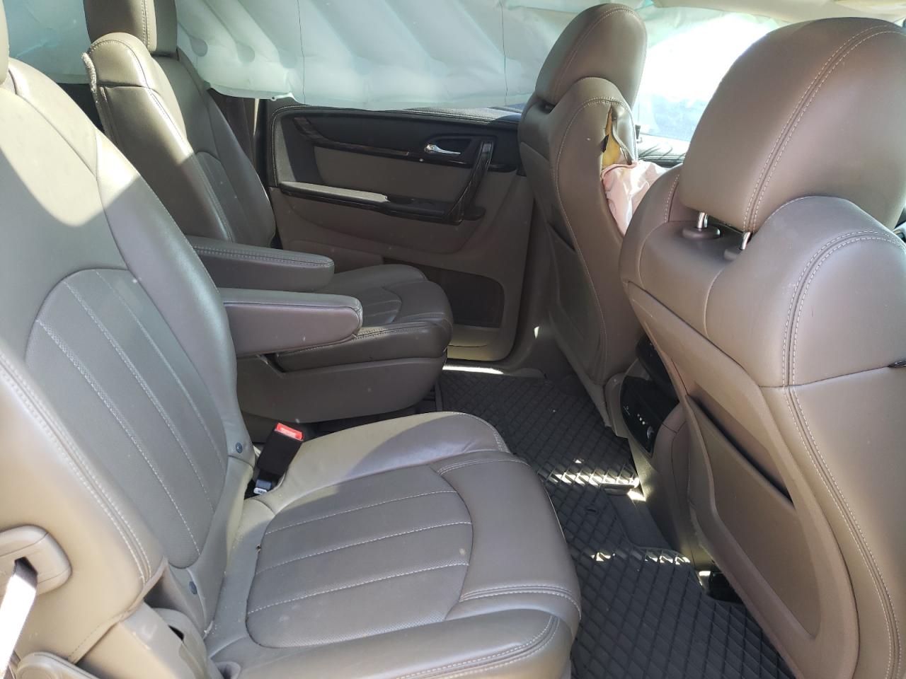 Photo 6 from auction – 2013 GMC ACADIA DEN with VIN 1GKKRTKD2DJ231213