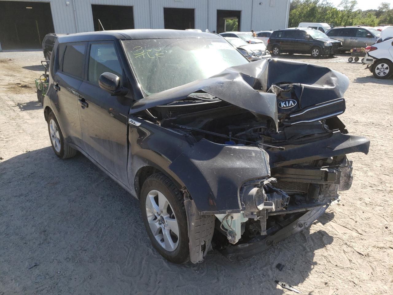 KIA SOUL 2018 with VIN KNDJN2A2XJ7589939 - Photo from auction