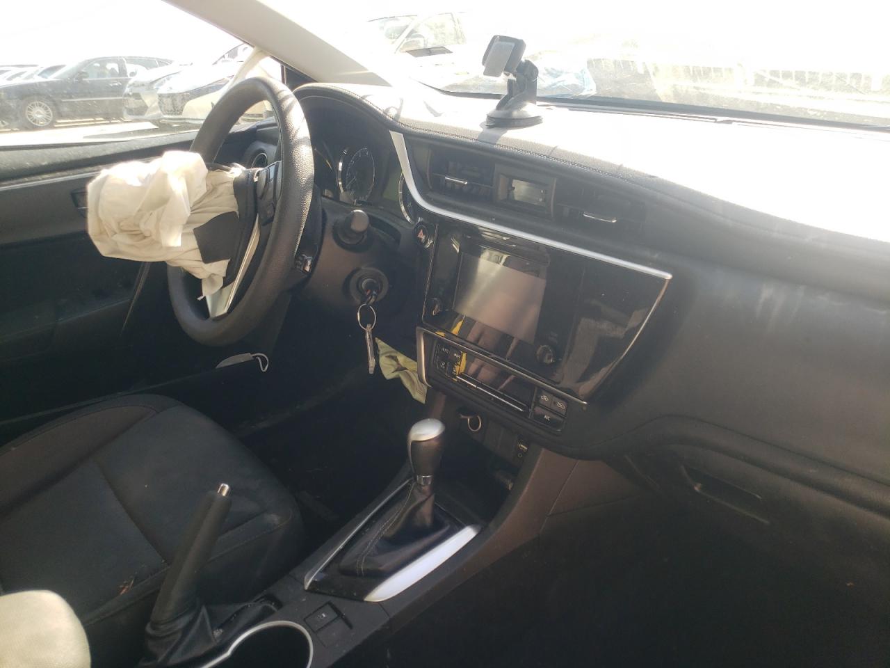 Photo 9 from auction – 2019 TOYOTA COROLLA L with VIN 5YFBURHE2KP889829