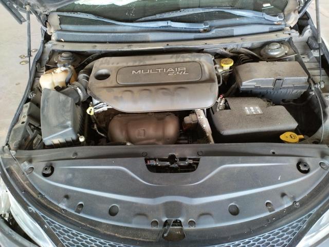 Photo 7 from auction – 2015 CHRYSLER 200 S with VIN 1C3CCCBBXFN621945
