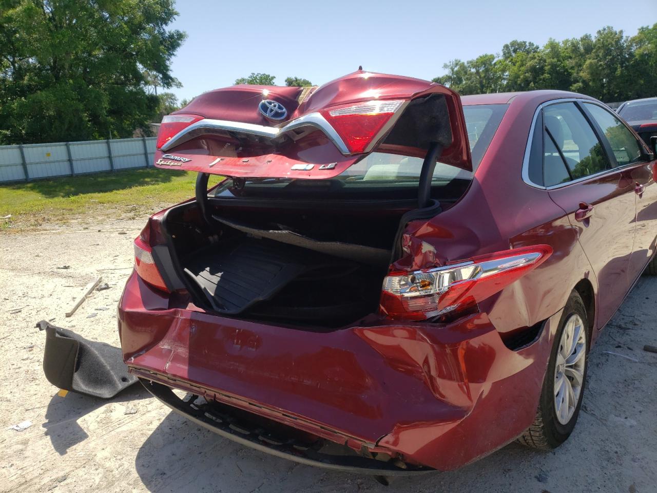Photo 9 from auction – 2016 TOYOTA CAMRY HYBR with VIN 4T1BD1FK0GU188979