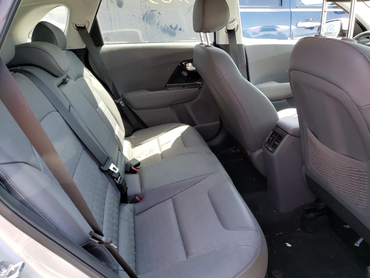 Photo 6 from auction – 2019 KIA NIRO EX with VIN KNDCC3LC1K5340968