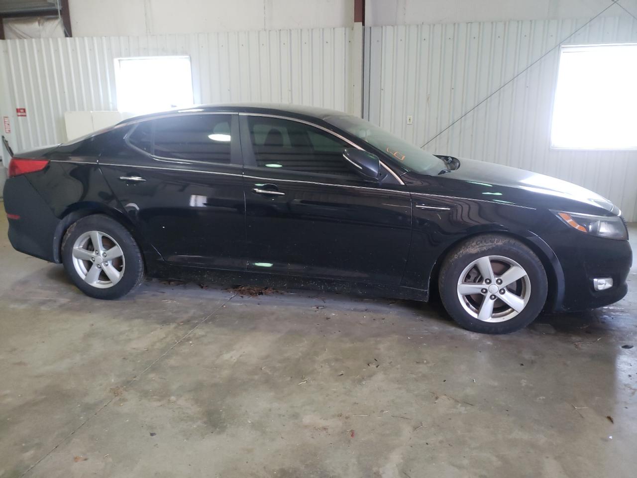 Photo 9 from auction – 2015 KIA OPTIMA LX with VIN 5XXGM4A75FG406613