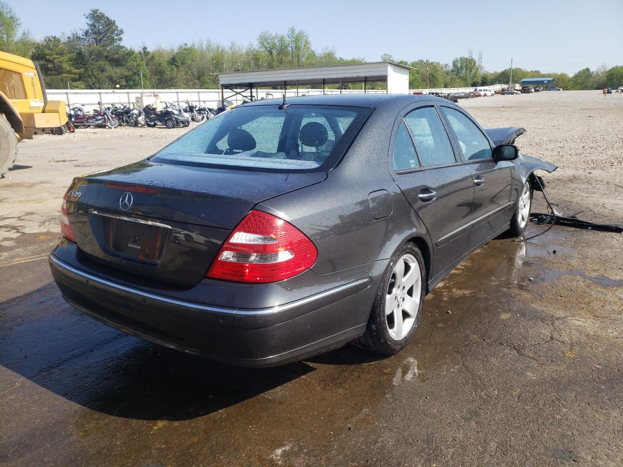 Photo 4 from auction – 2004 MERCEDES-BENZ E 500 with VIN WDBUF70J84A400677