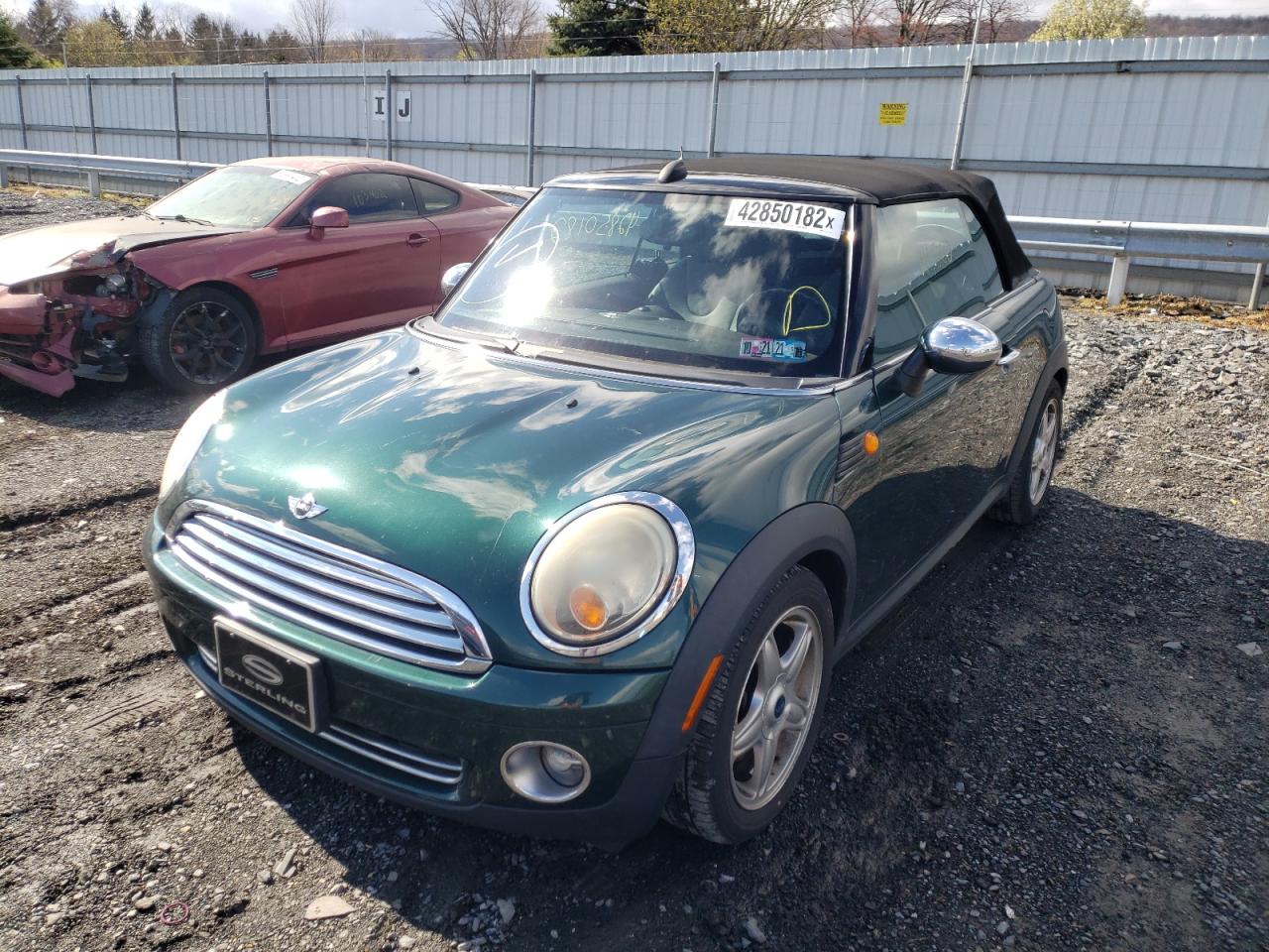 Photo 2 from auction – 2009 MINI COOPER with VIN WMWMR33509TU95437