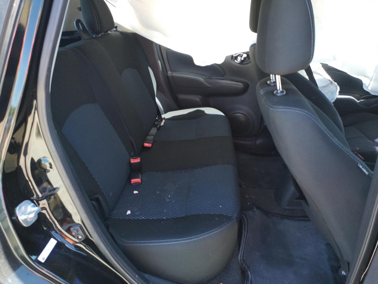 Photo 6 from auction – 2017 NISSAN VERSA NOTE with VIN 3N1CE2CP7HL356398