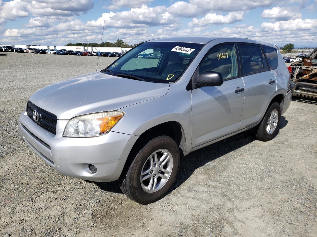 Photo 2 from auction – 2006 TOYOTA RAV4 with VIN JTMZD33V866007725