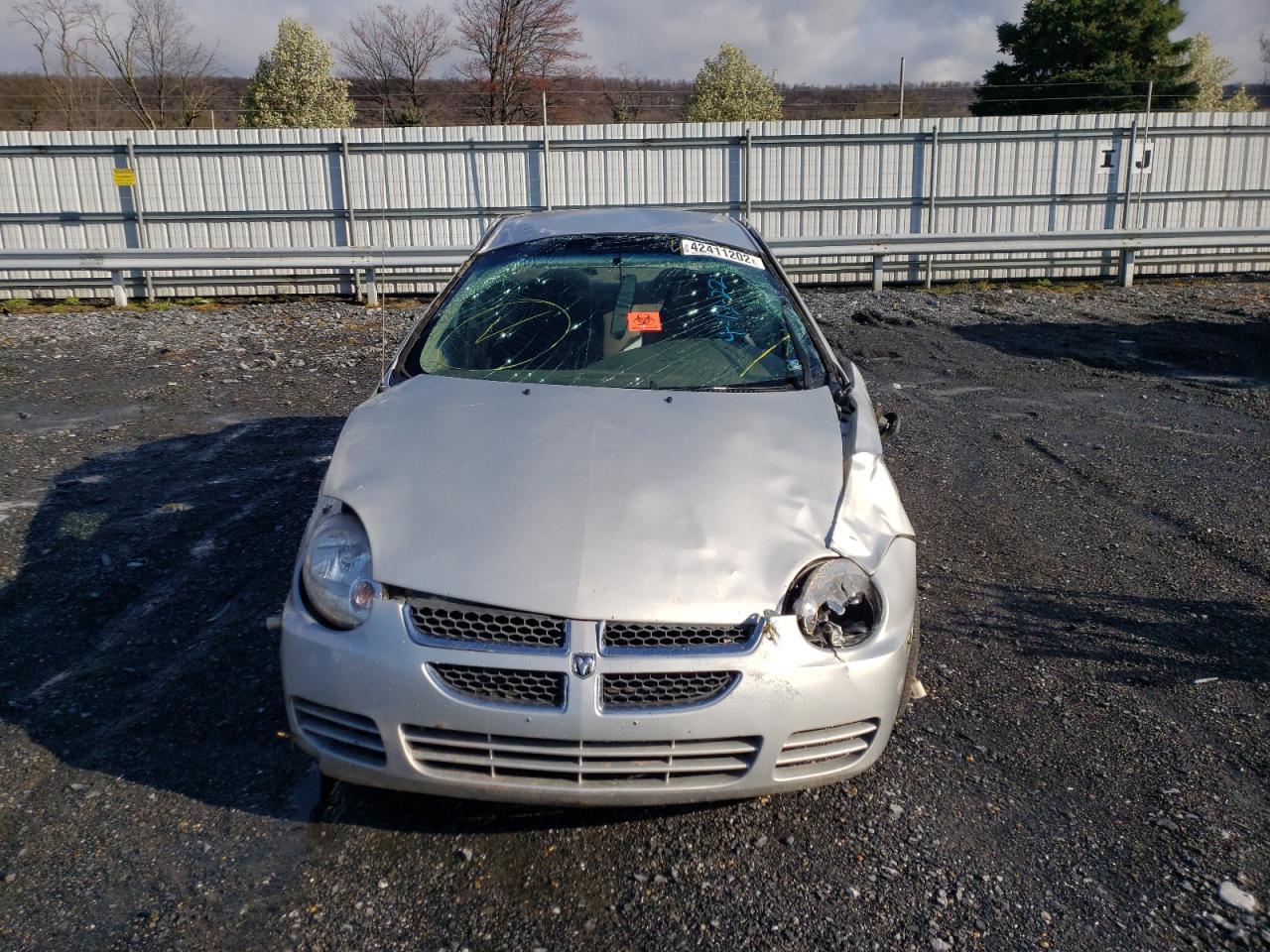 Photo 9 from auction – 2005 DODGE NEON SXT with VIN 1B3ES56C45D156896