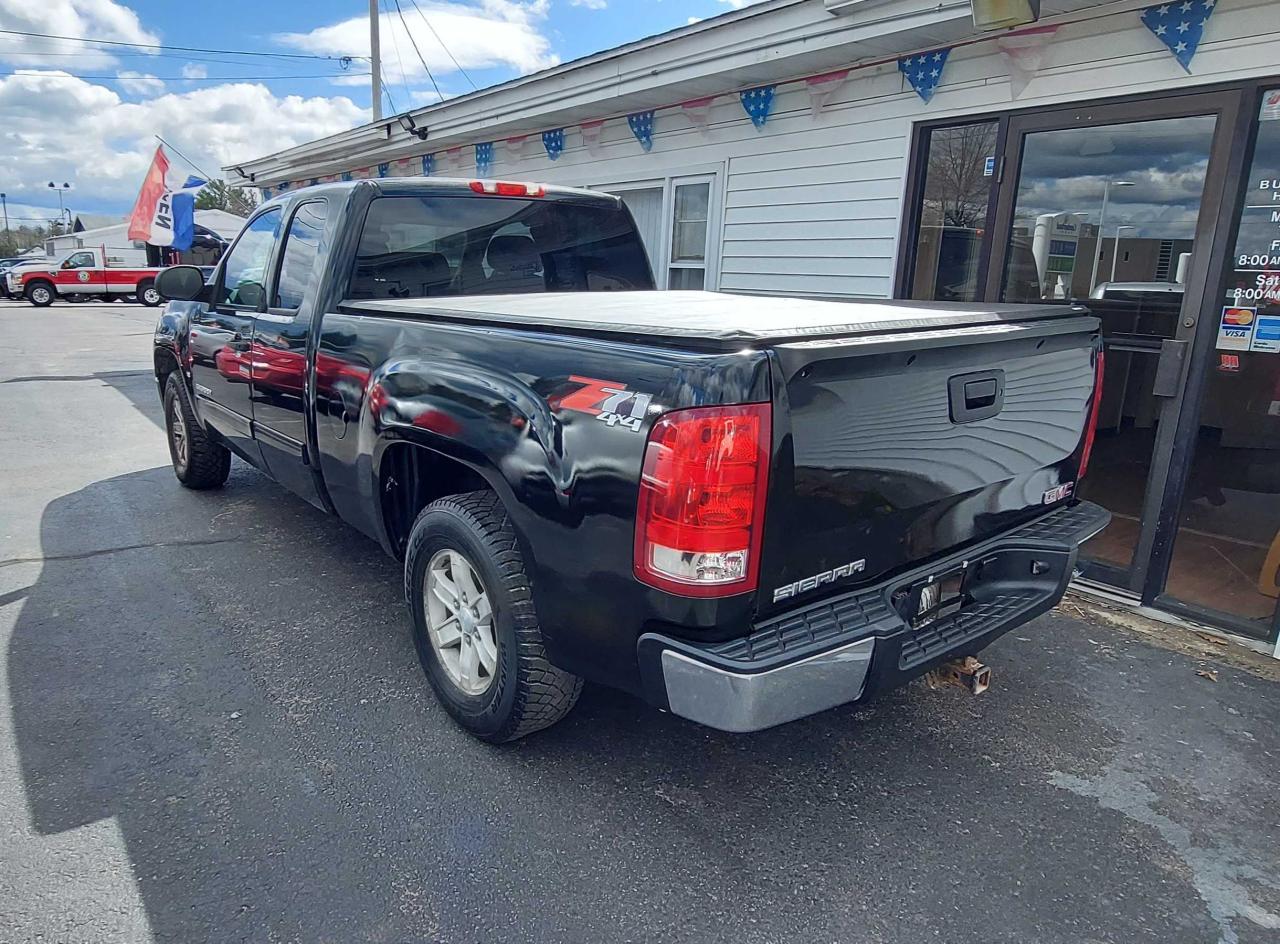 Photo 3 from auction – 2012 GMC SIERRA K15 with VIN 1GTR2VE75CZ346632
