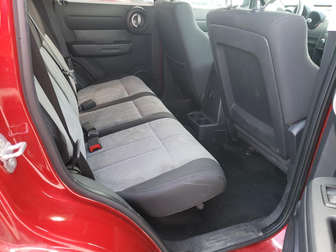 Photo 6 from auction – 2007 DODGE NITRO SXT with VIN 1D8GT28K47W661997