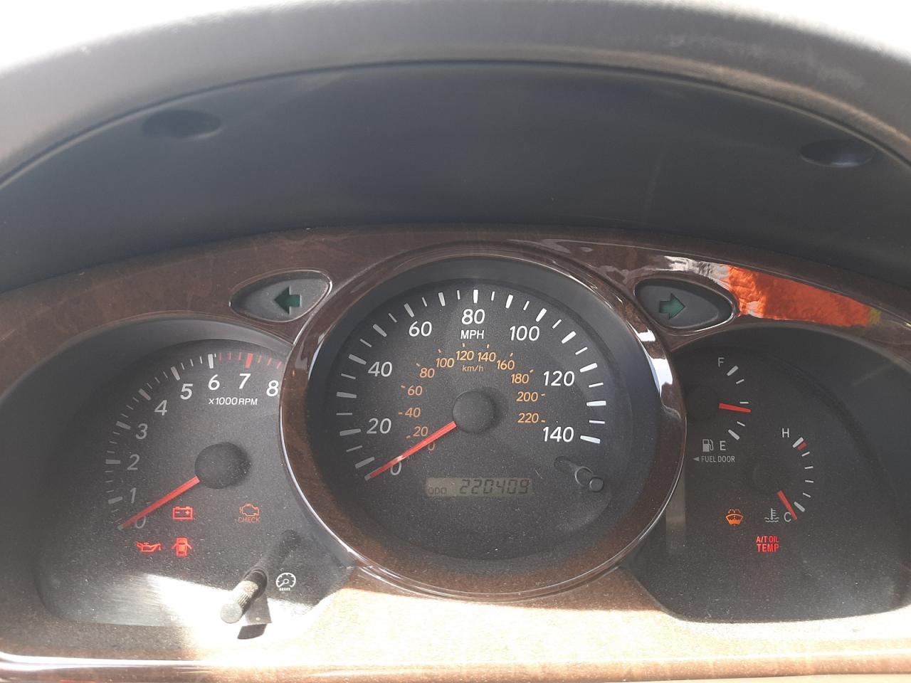 Photo 8 from auction – 2002 TOYOTA HIGHLANDER with VIN JTEGF21A920053519