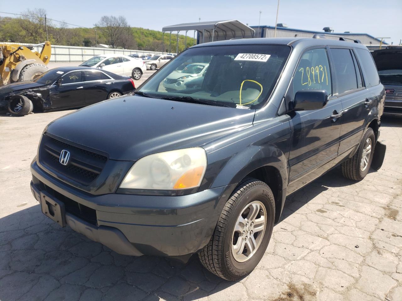 Photo 2 from auction – 2005 HONDA PILOT EX with VIN 5FNYF18405B067222