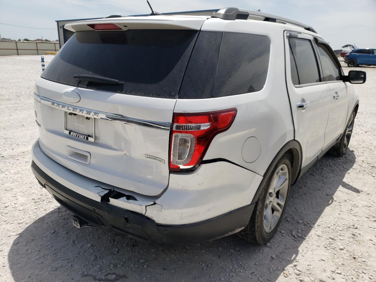 Photo 4 from auction – 2012 FORD EXPLORER L with VIN 1FMHK7F94CGA83371
